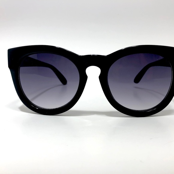 Le Specs Sunglasses NWOT main image 4
